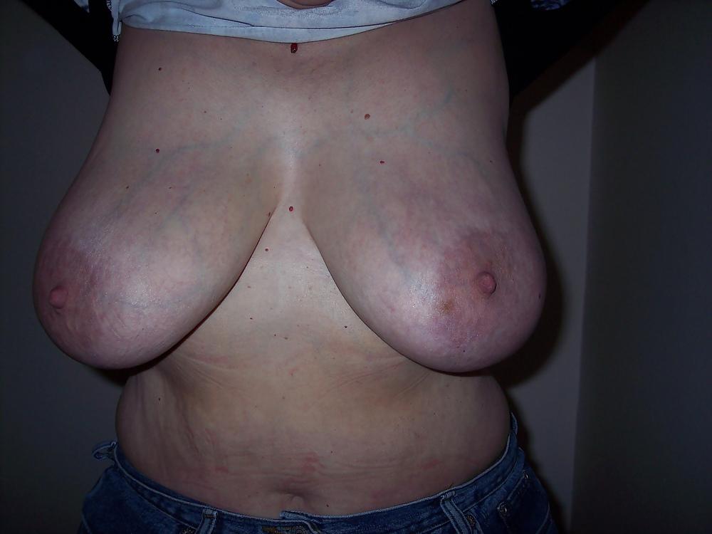 21P More Saggy Funbags
