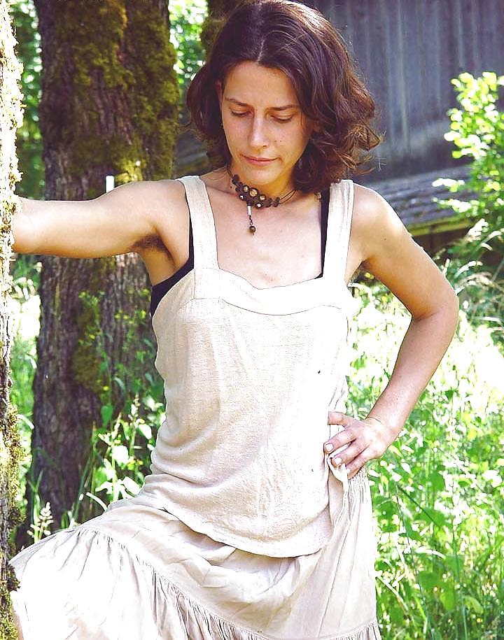25P Miscellaneous girls showing hairy, unshaven armpits 3