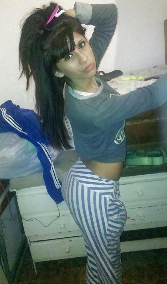 25P Sexy Latina teens 2