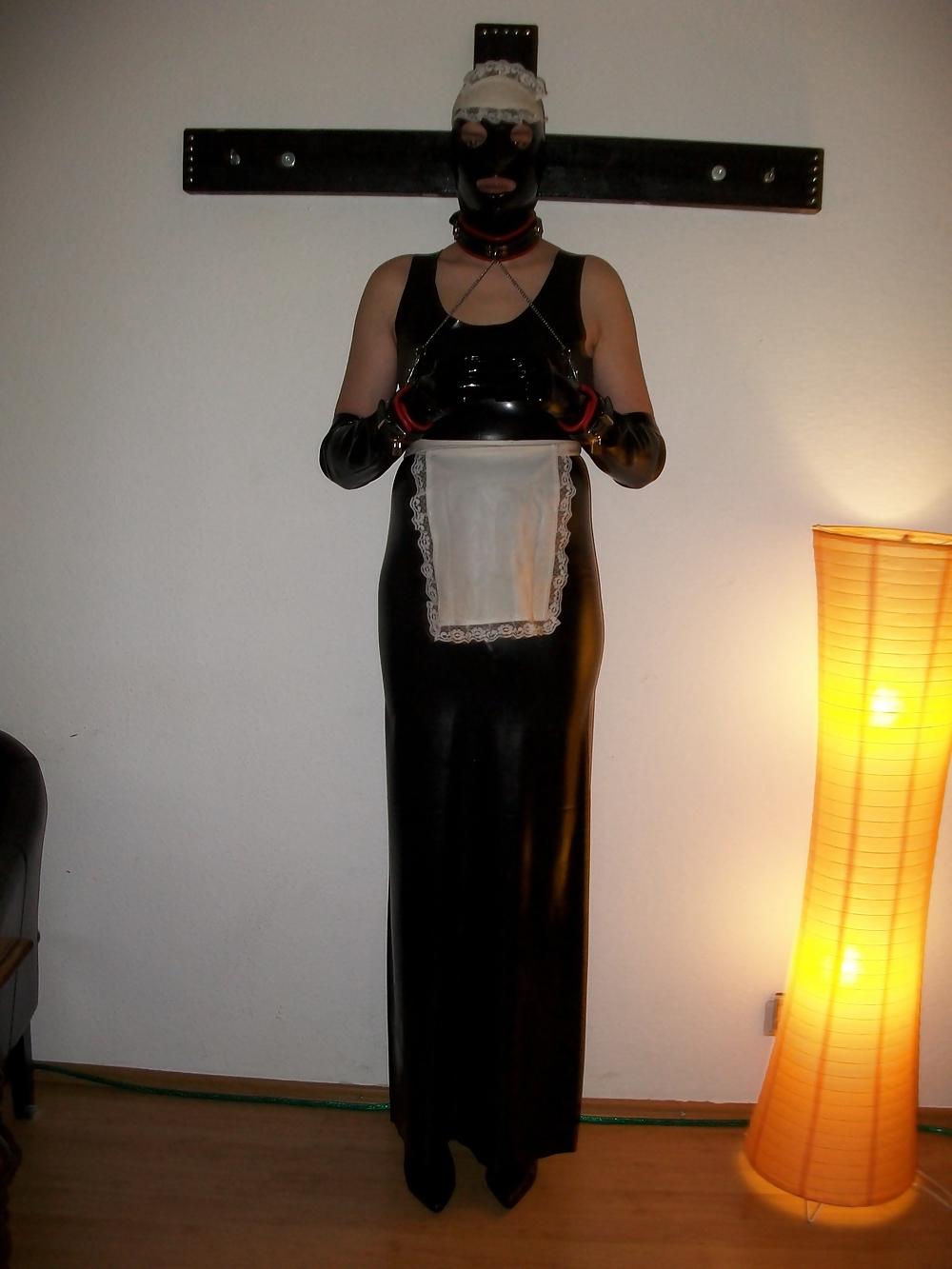 15P Latex und Bondage 3