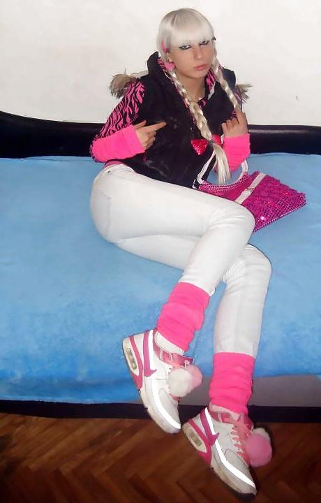 21P Emmy bunny bejbe Serbia