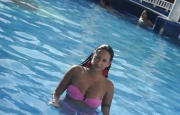 10P Titssilvana webcam model of imlive and mfc.