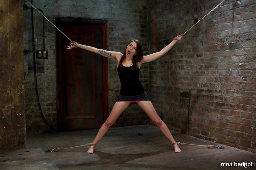 25P Missy Minks bdsm mix