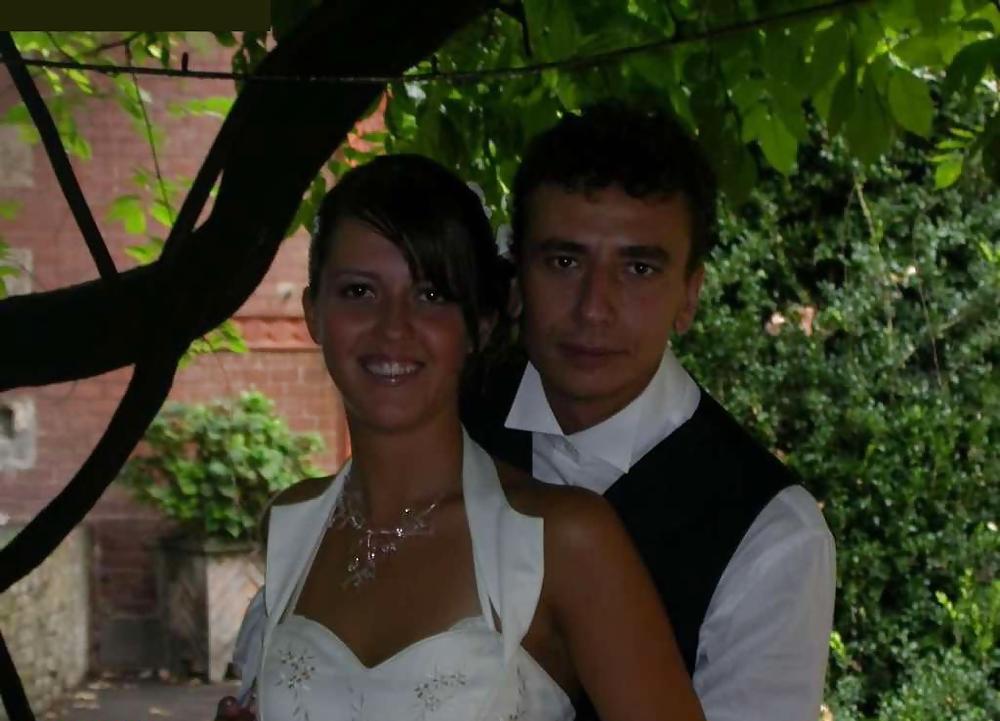8P Wedding Whore