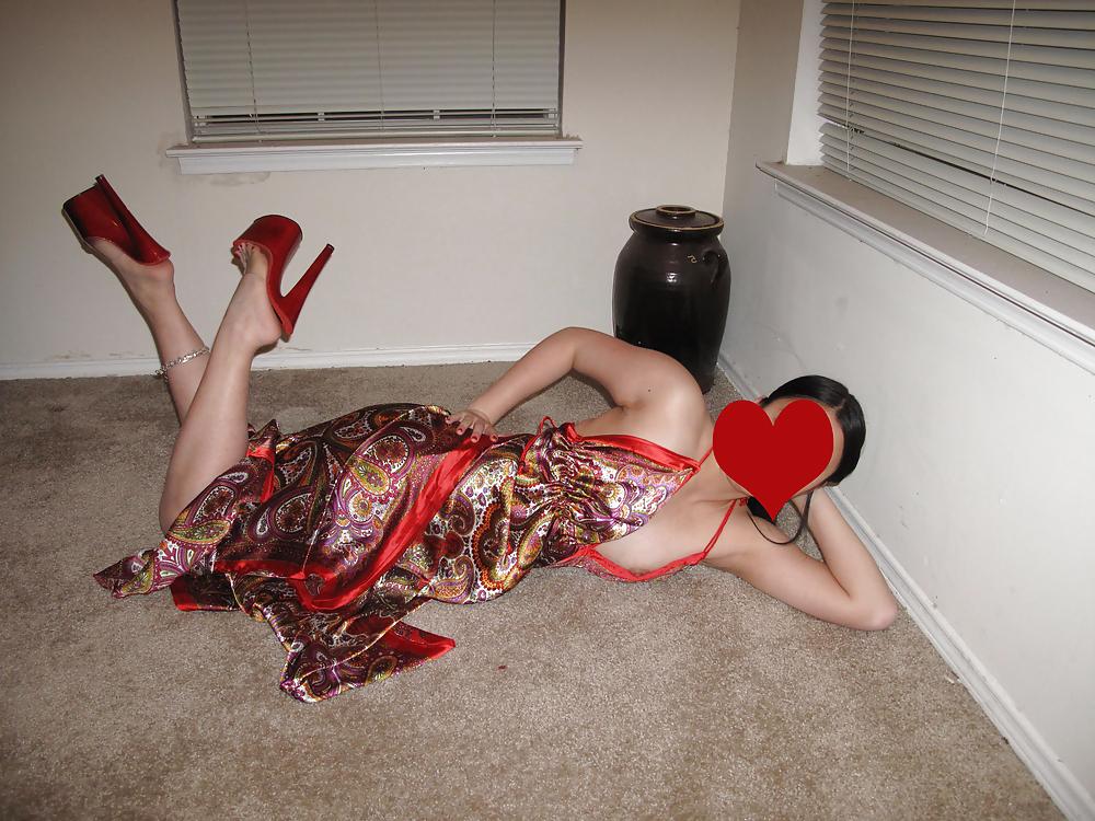 14P Sexy Heels and Red Toes II