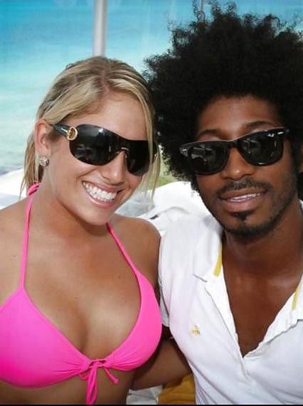 25P Interracial groupies (elles kiffent les blacks) - by Seydou
