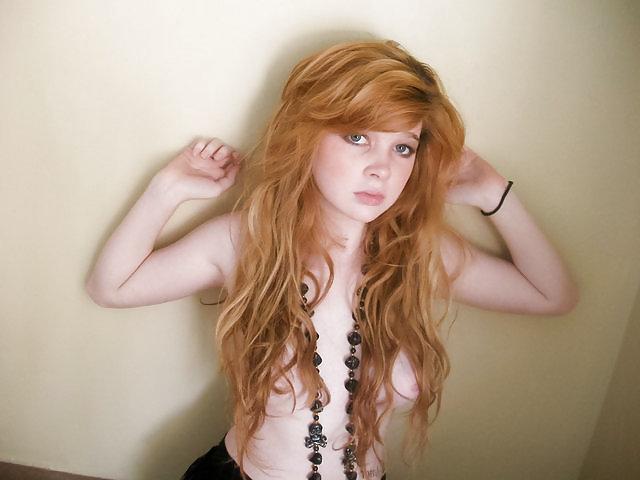 23P Teenager im BDSM