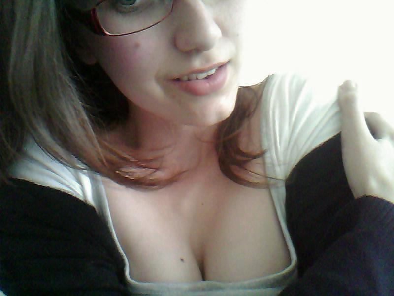 21P Nephael sexy Webcam pix (part 3)