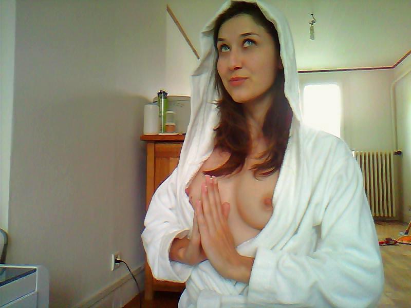 21P Nephael sexy Webcam pix (part 3)