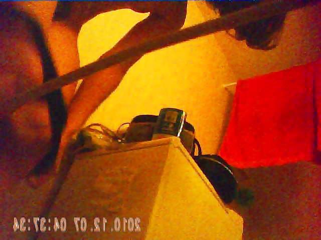 25P 27 yo brunette with great bush caught by spy cam in shower