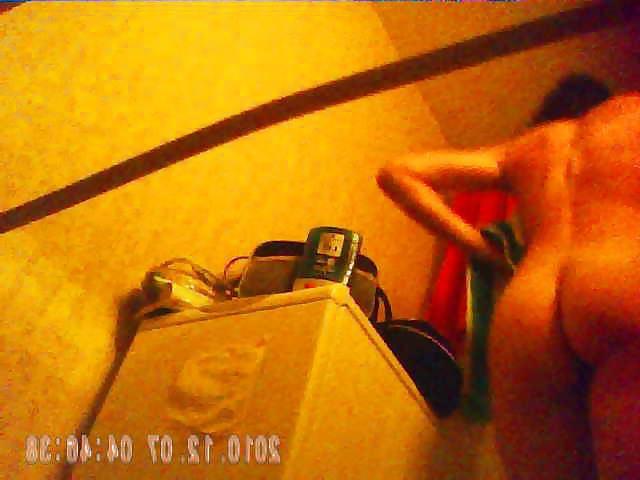 25P 27 yo brunette with great bush caught by spy cam in shower