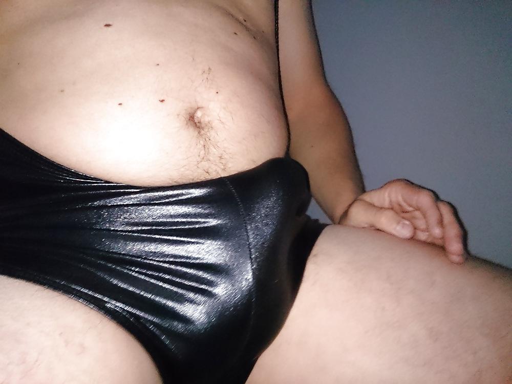 7P Sodomaniac latex outfit