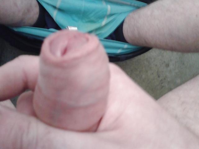 7P More of me wanking at work
