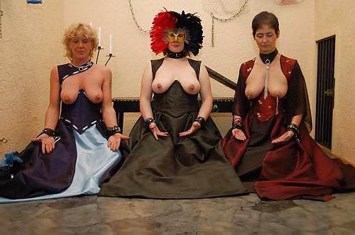 23P BDSM Institute dress code