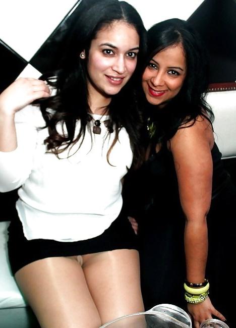 25P Strictly Canada-Toronto Night Club Gallery - 2