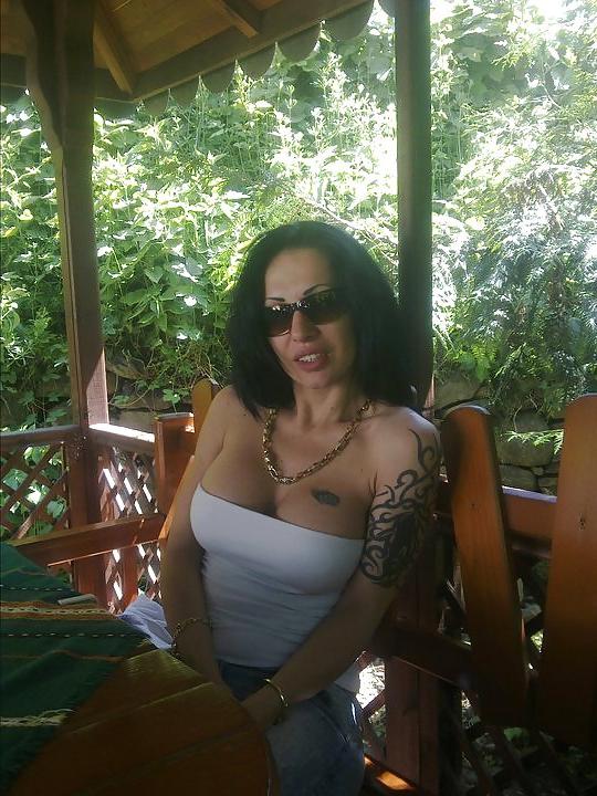 25P Bulgarian women: Aniela