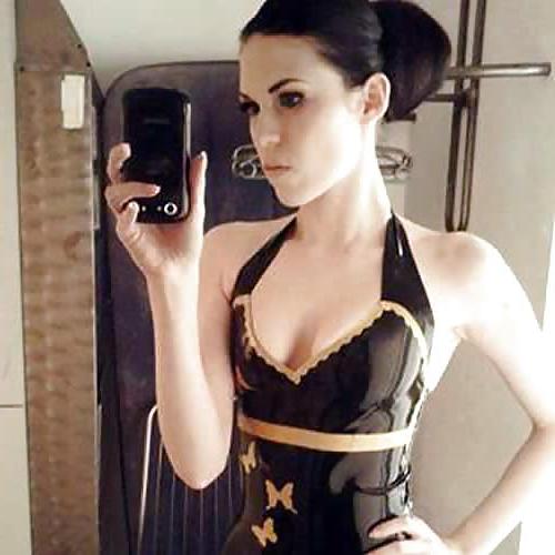 25P Latex selfshot!