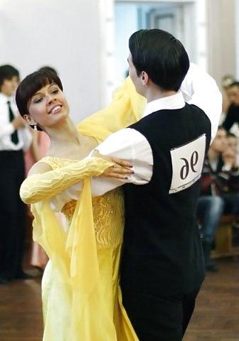 10P Yello satin dress