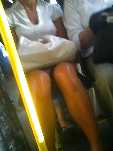 10P Bus , ulica