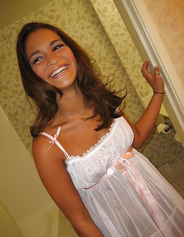 11P Teens Latina suck