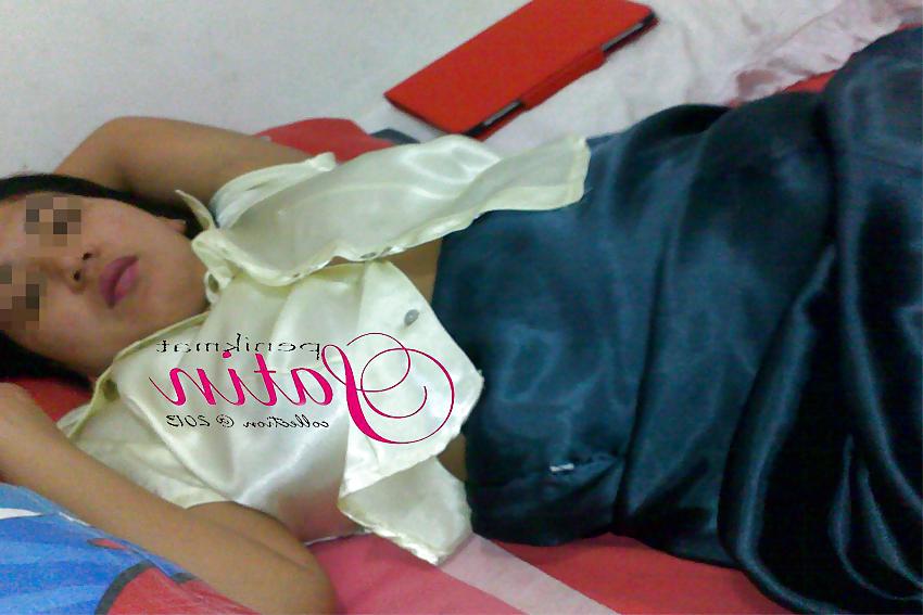 12P Collection penikmat satin