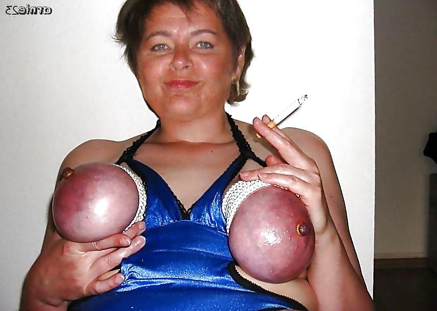 17P MATURE BDSM SLUTS