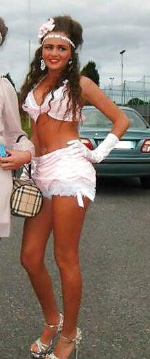 25P Wanking elizabeth 3