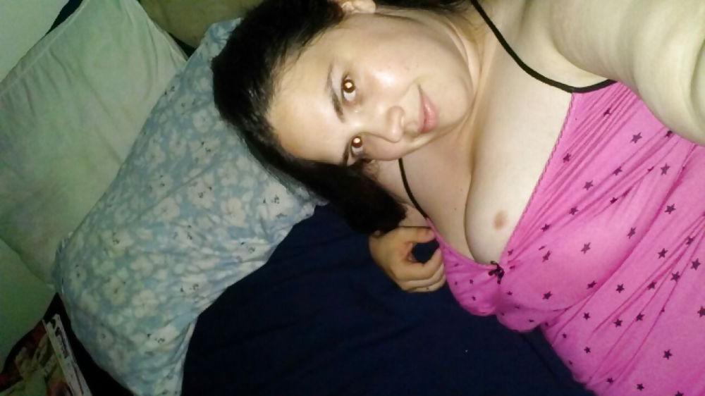 11P Sexy wife in her naughty nighties