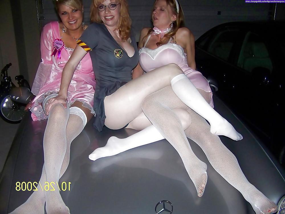 19P White Nylons, stockings & pantyhose