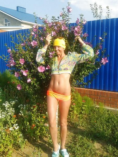 25P Russian dance MILF - Svetlana