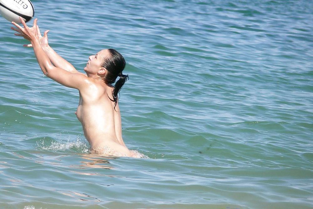 25P Nudisti 