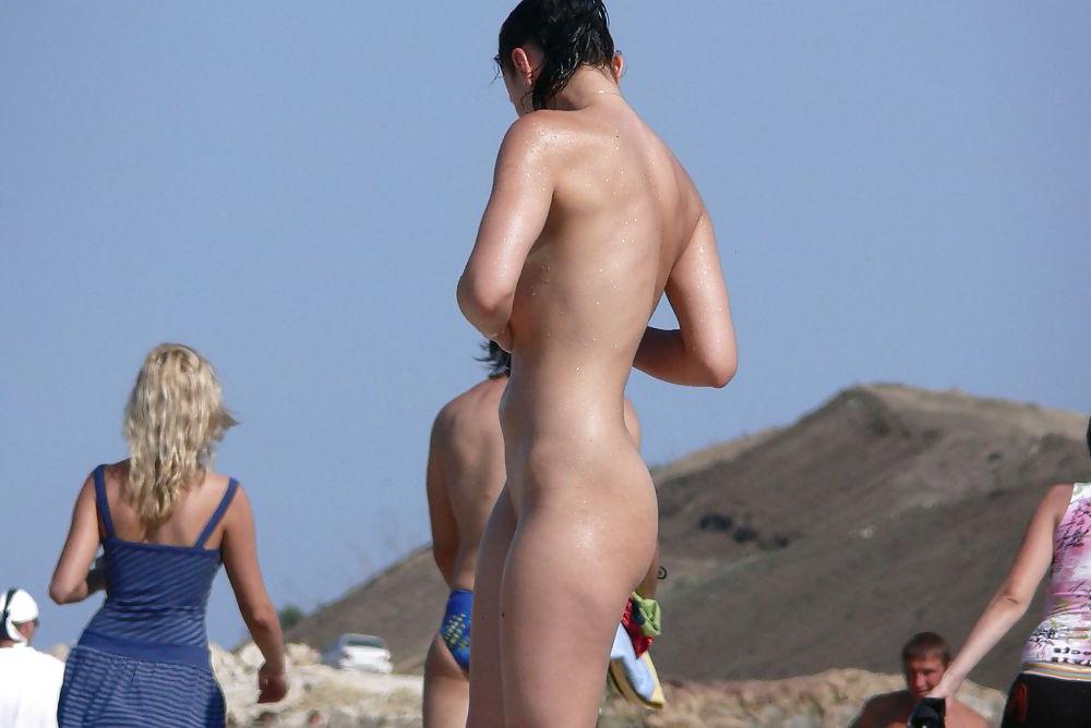 25P Nudisti 