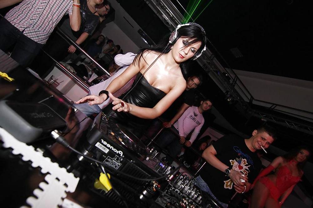 25P DJ Miki Love Topless Boobs At Club Vanilla