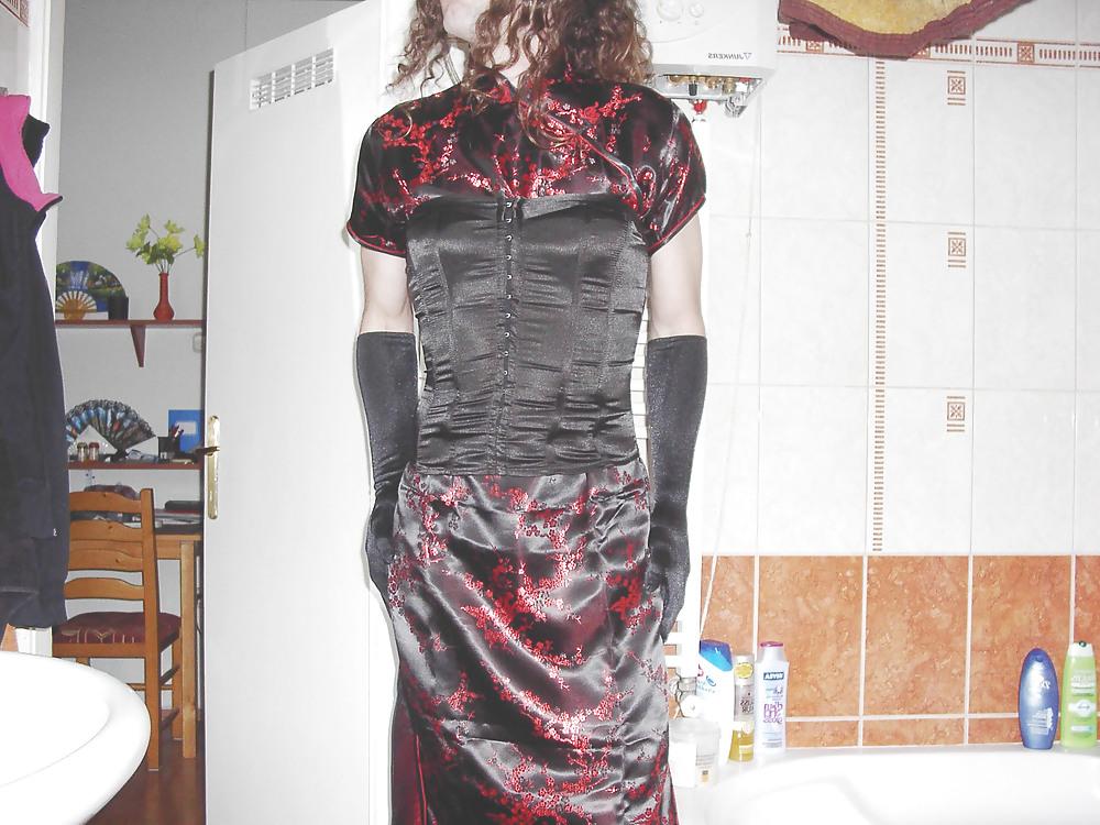 25P Some pics from me in satin