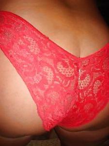 11P Blonde latina milf