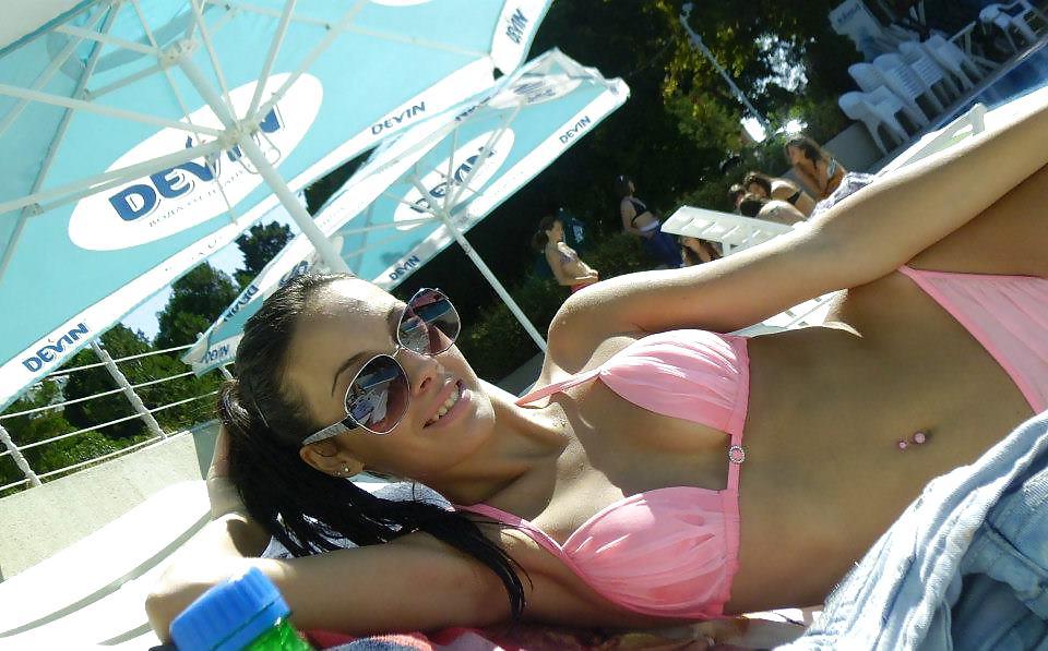 25P Bulgarian amateur girls tits pt.8