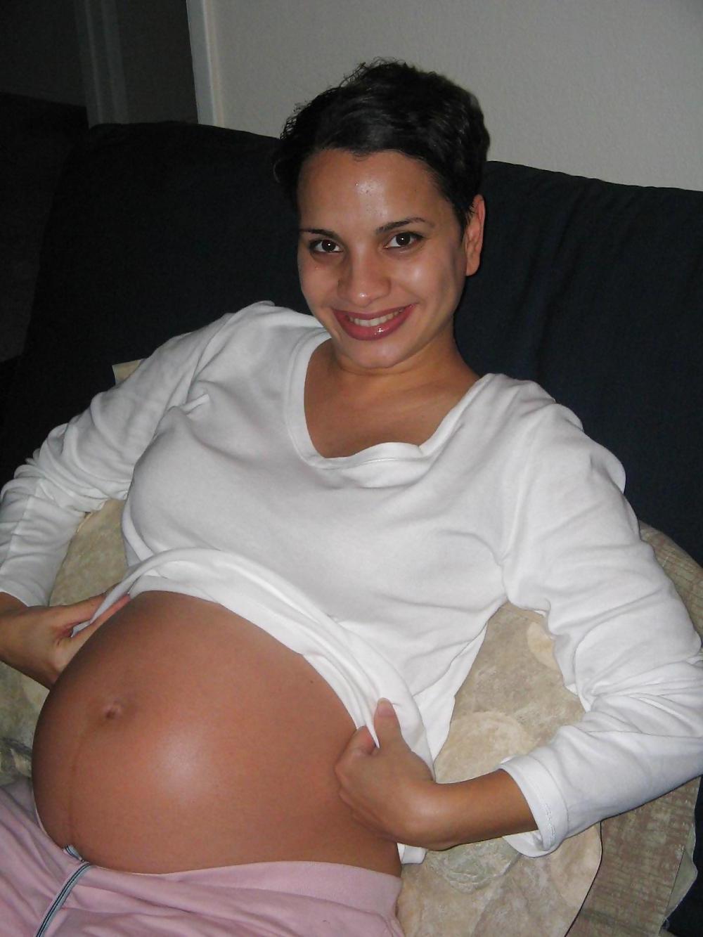 25P Naked scandal preggos