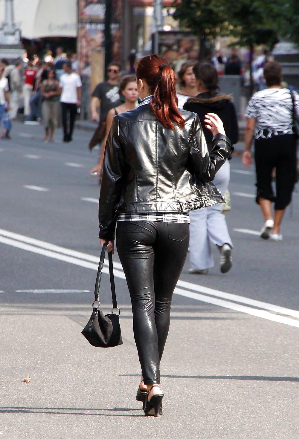 21P Latex-pvc-shiny