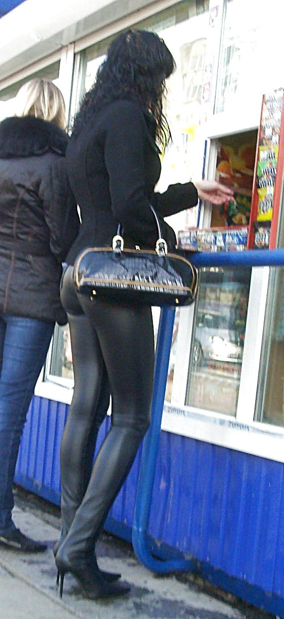 21P Latex-pvc-shiny