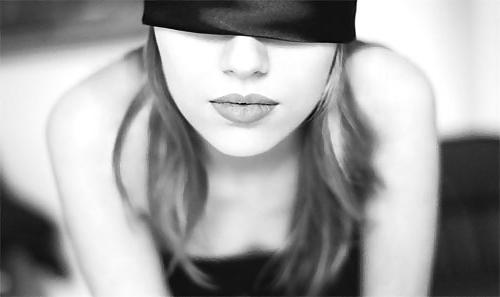 18P Blindfolded Sensuality 2