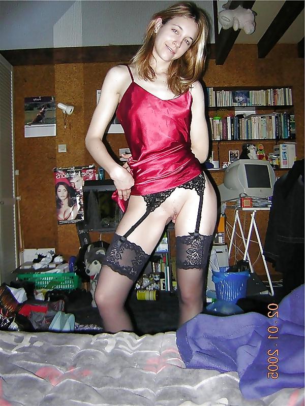 25P Single girl in Satin nighty