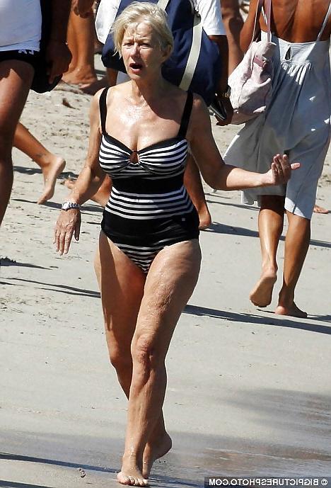 21P Wanking to Helen Mirren