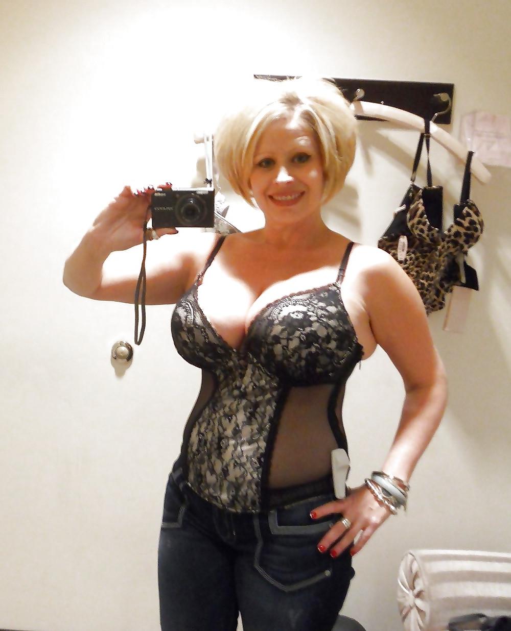 25P Busty Hairy Grannies 4