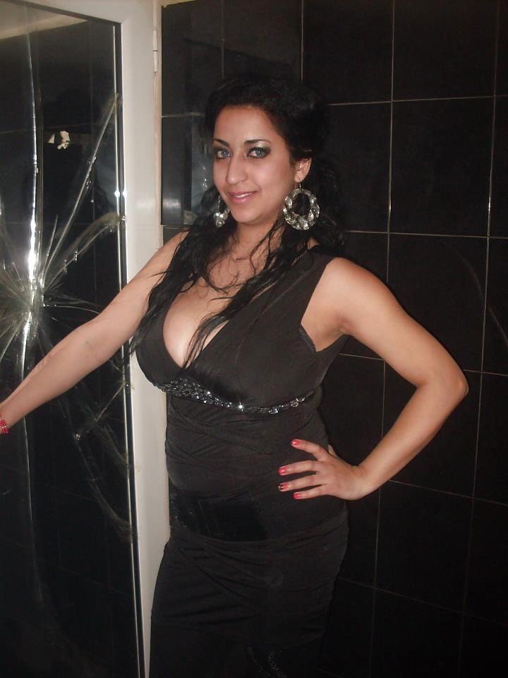 15P Busty Bulgarian Woman 19