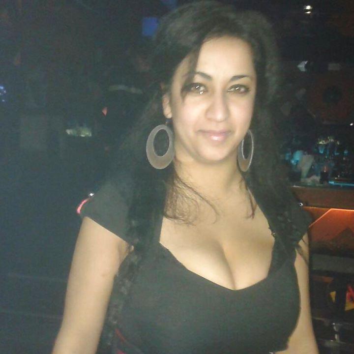 15P Busty Bulgarian Woman 19