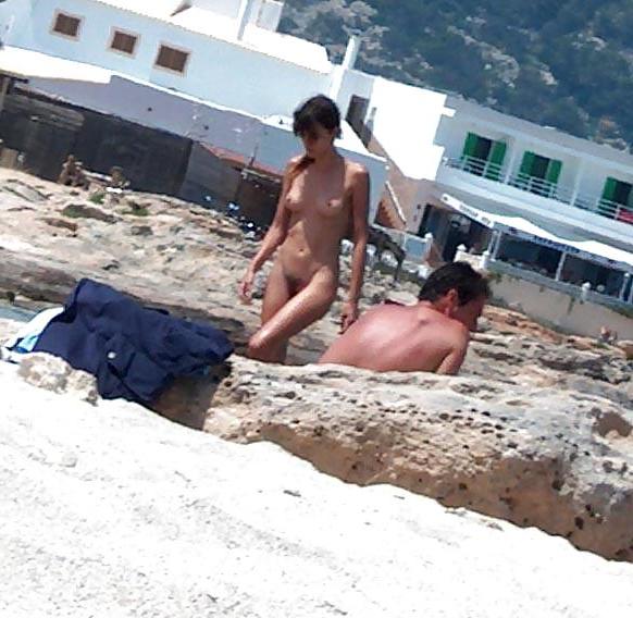 25P Nudist 13