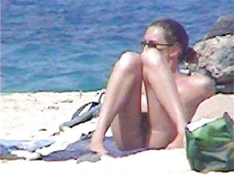 25P Nudist 13
