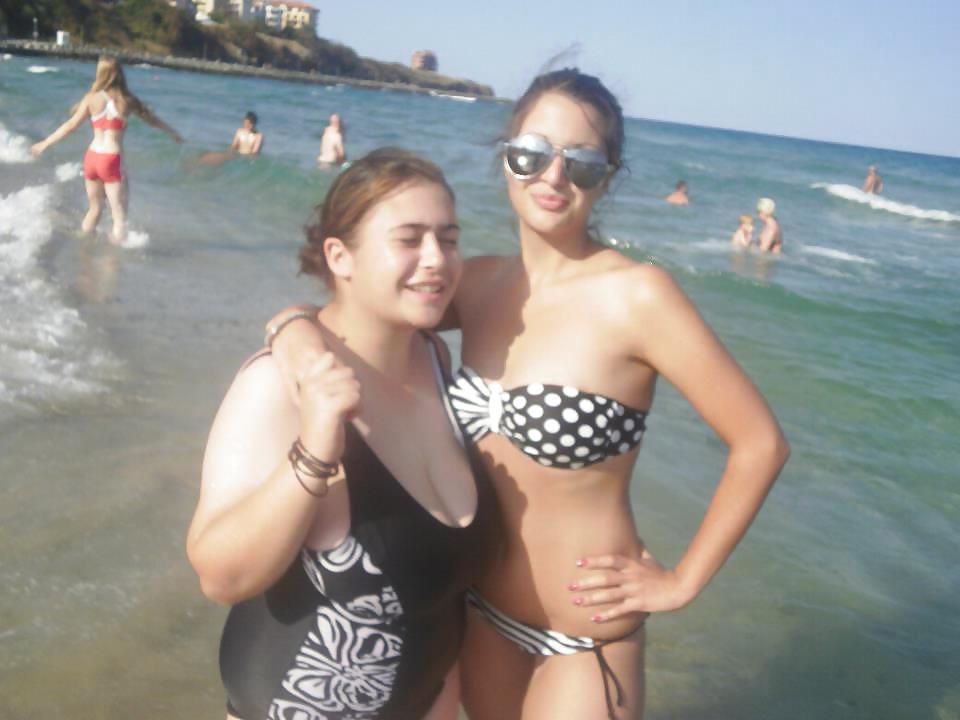 13P Busty Bulgarian Woman 6