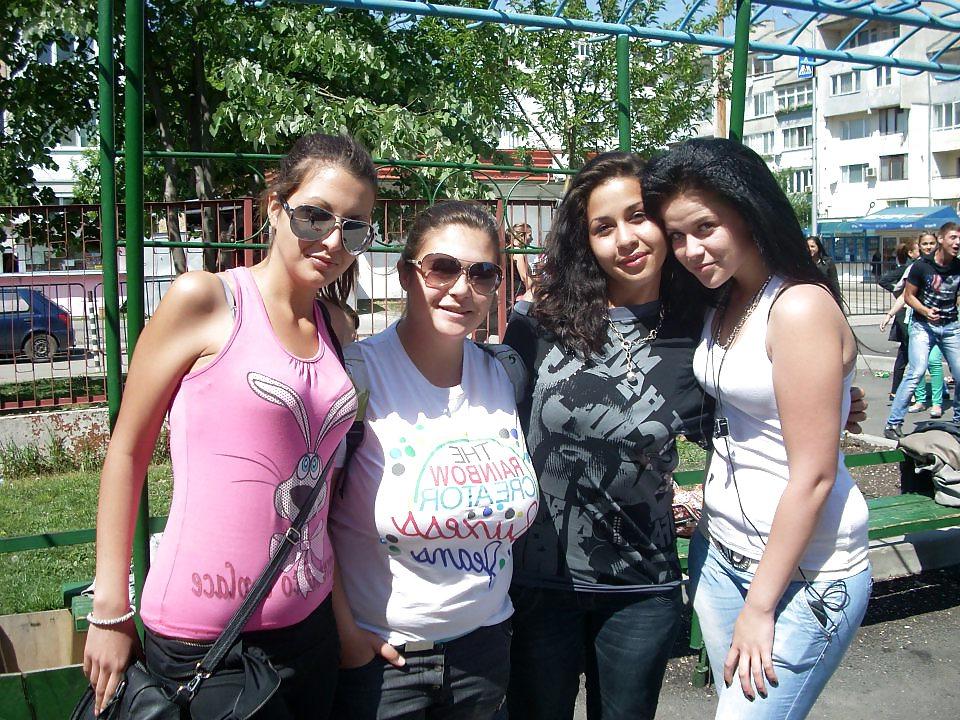13P Busty Bulgarian Woman 6