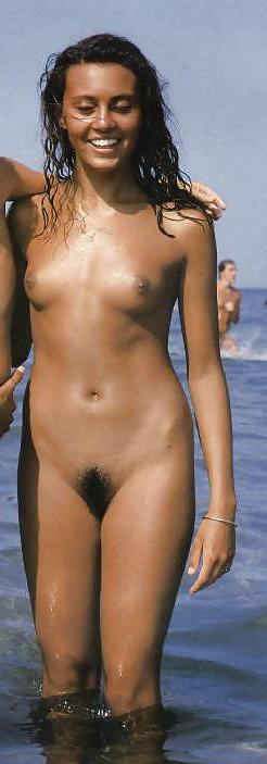 25P Nudist 3